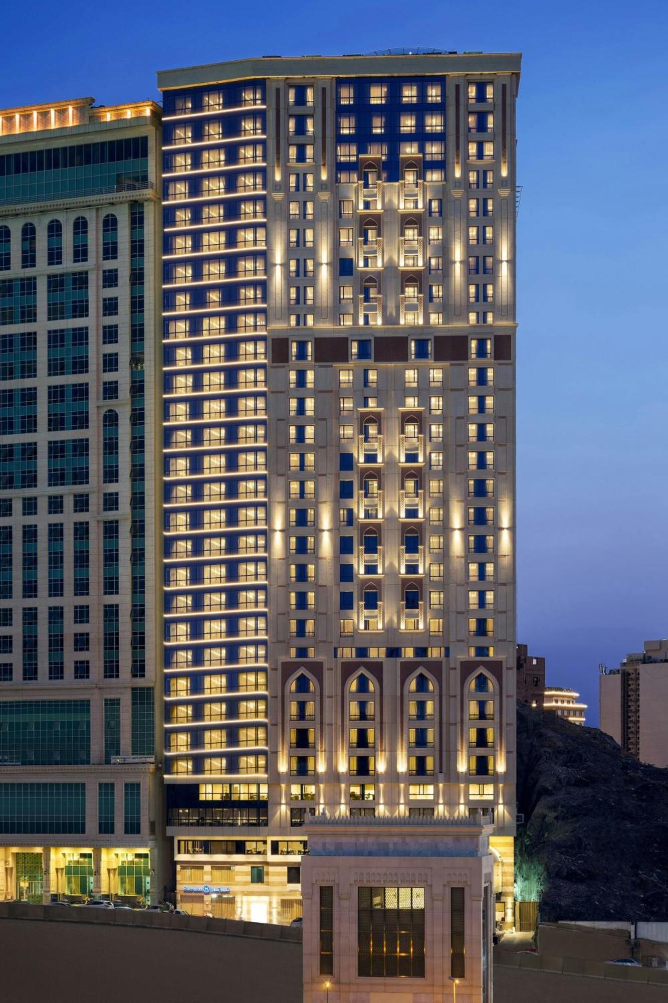 Sheraton Makkah Jabal Al Kaaba Hotel Mekka Kültér fotó The Ritz-Carlton, Riyadh